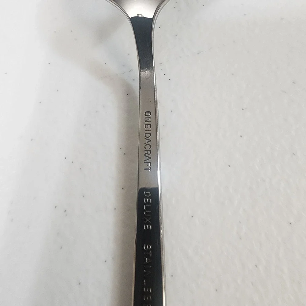 Oneida Nordic Crown Replacement Single Small Stainless Steel Teaspoon
